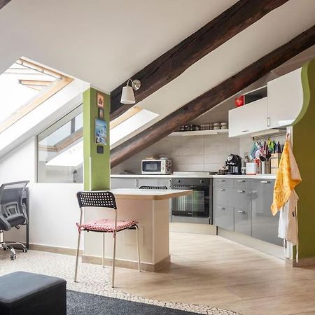 Cozy Attic In The City Center Turin Exterior photo
